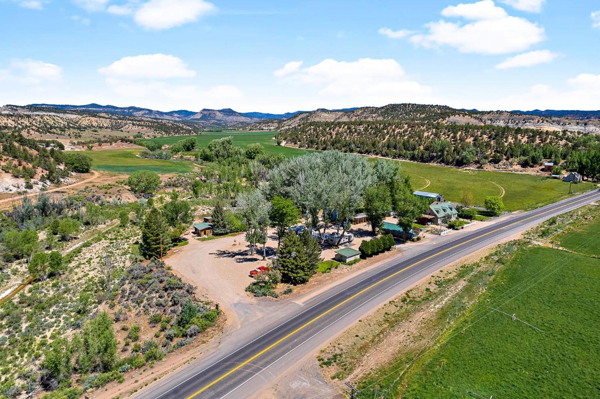 Full Hookup Rv Park Near Zion National Park Rv 2 Mount Carmel Exterior photo